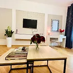 Luxury And Cozy Apartment Vinohrady Prague